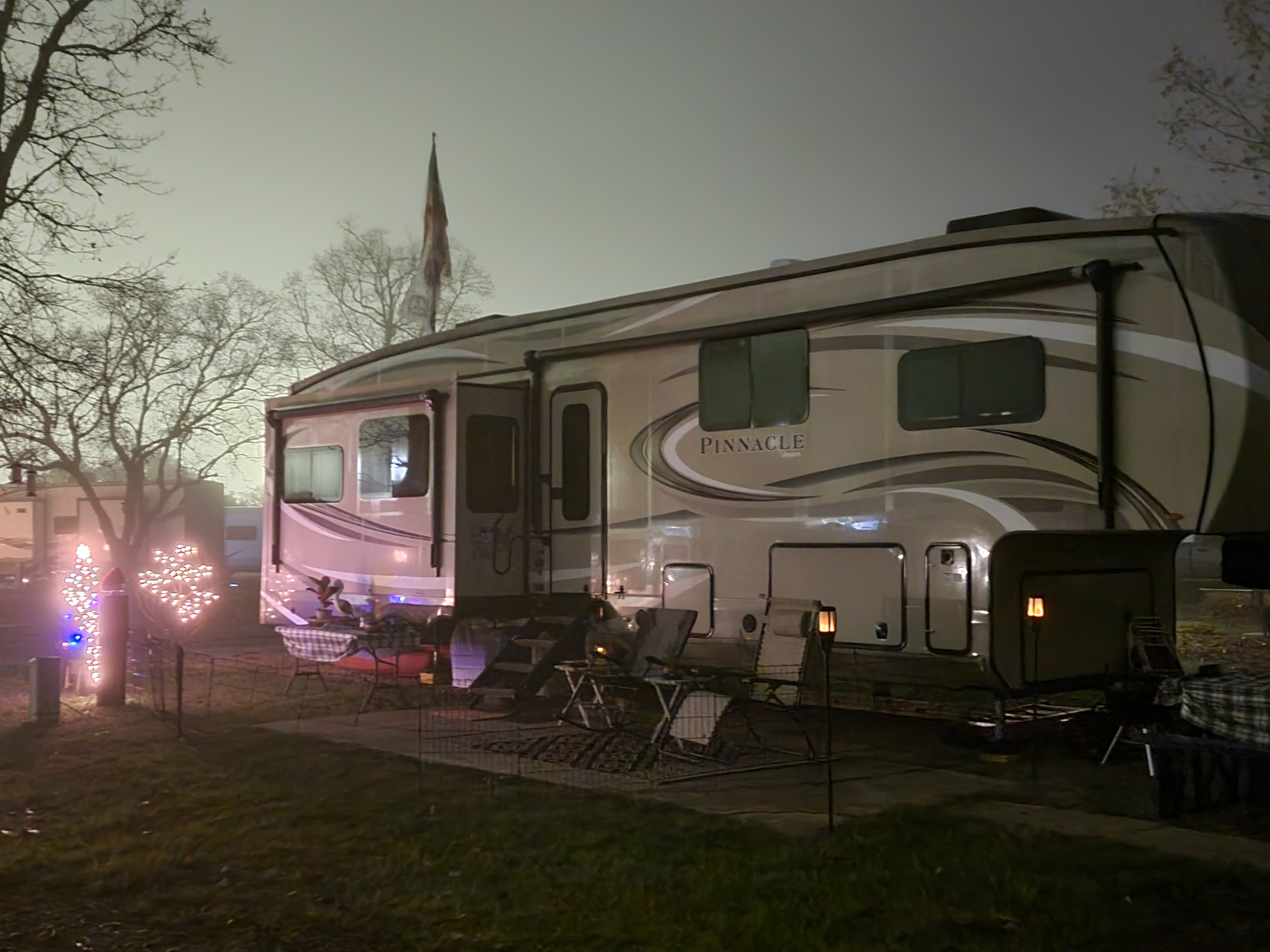 Homer the RV parked in Mississippi at Christmas Time