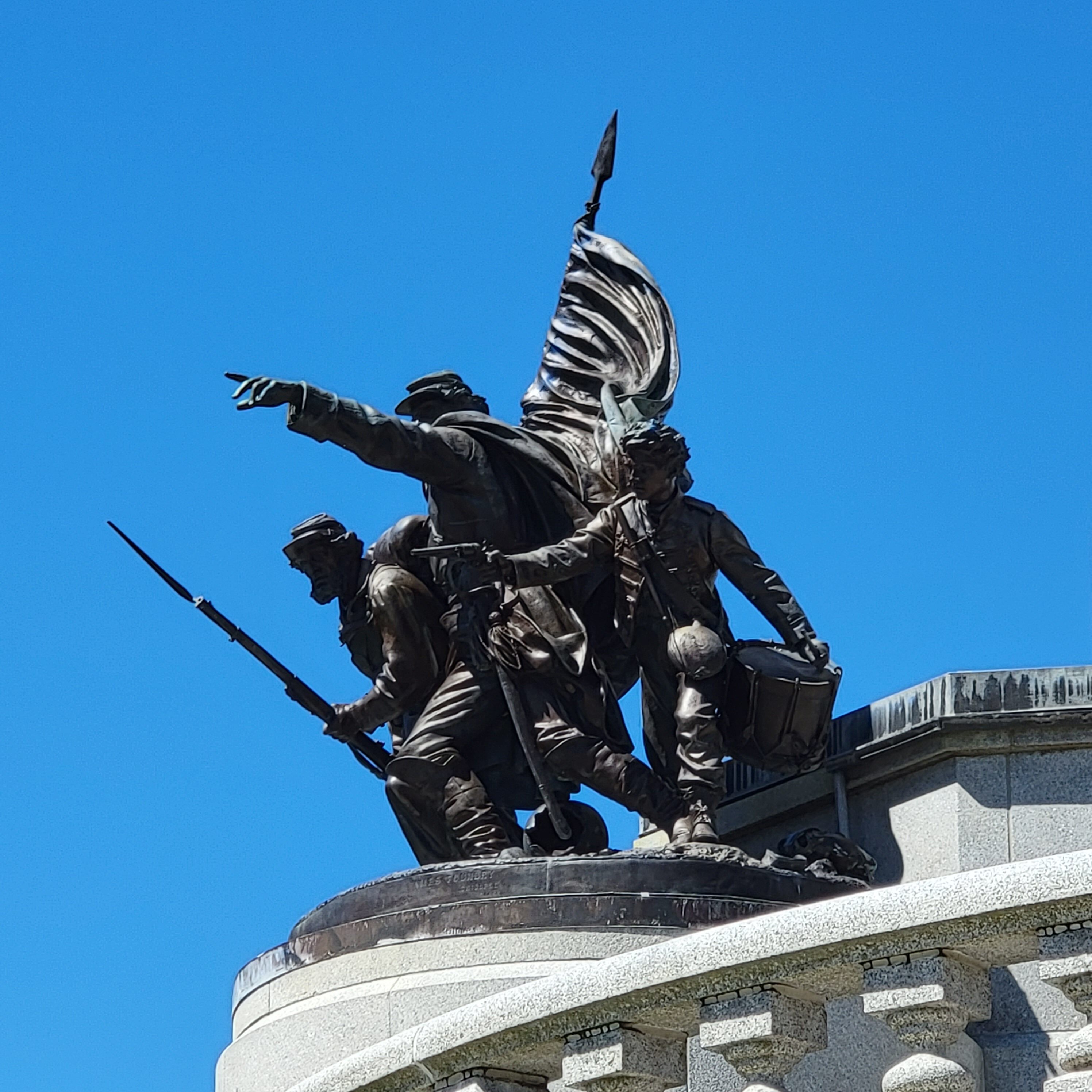 The riding horseman above President Lincoln's tomb