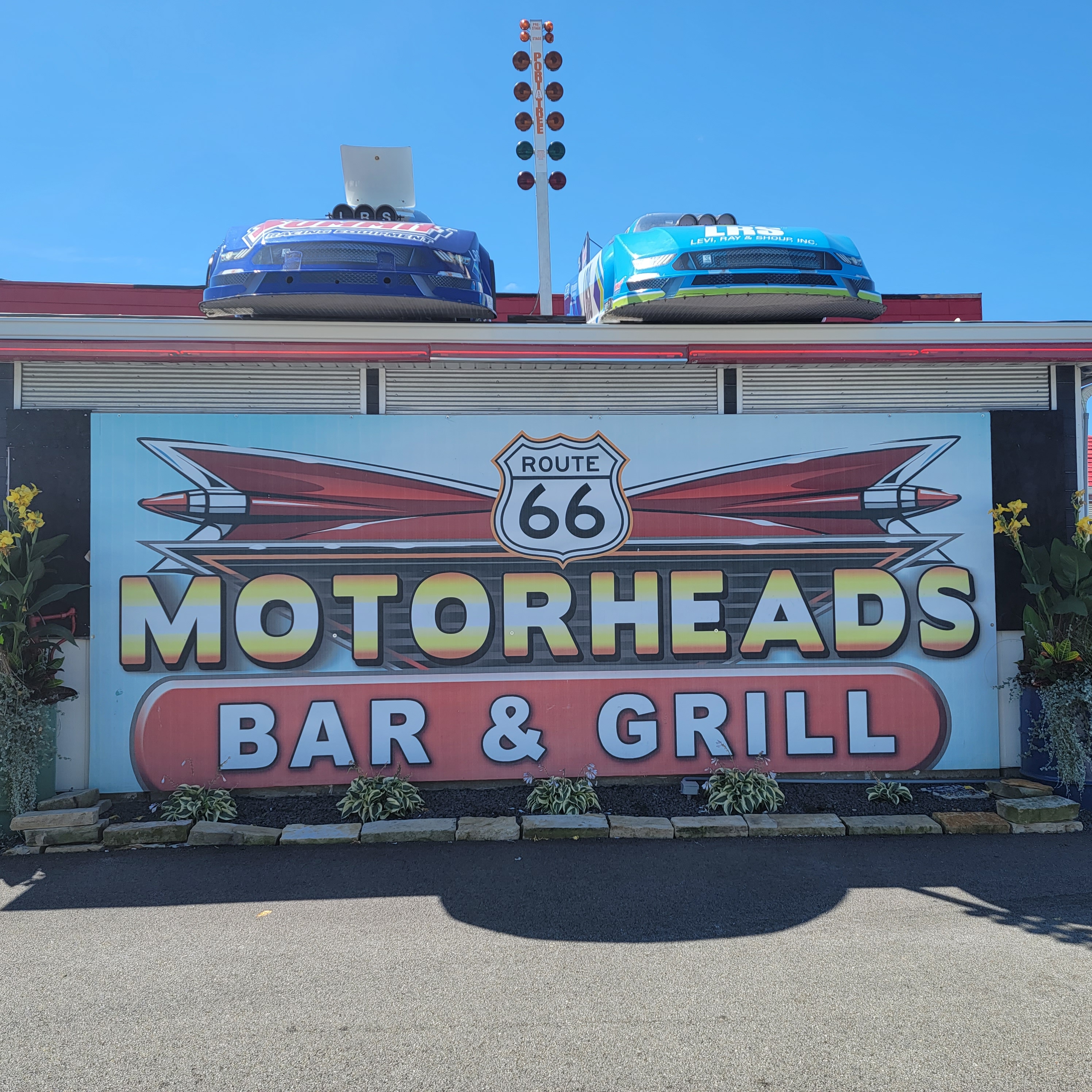 Motorheads on route 66 outside of Springfield Illinois