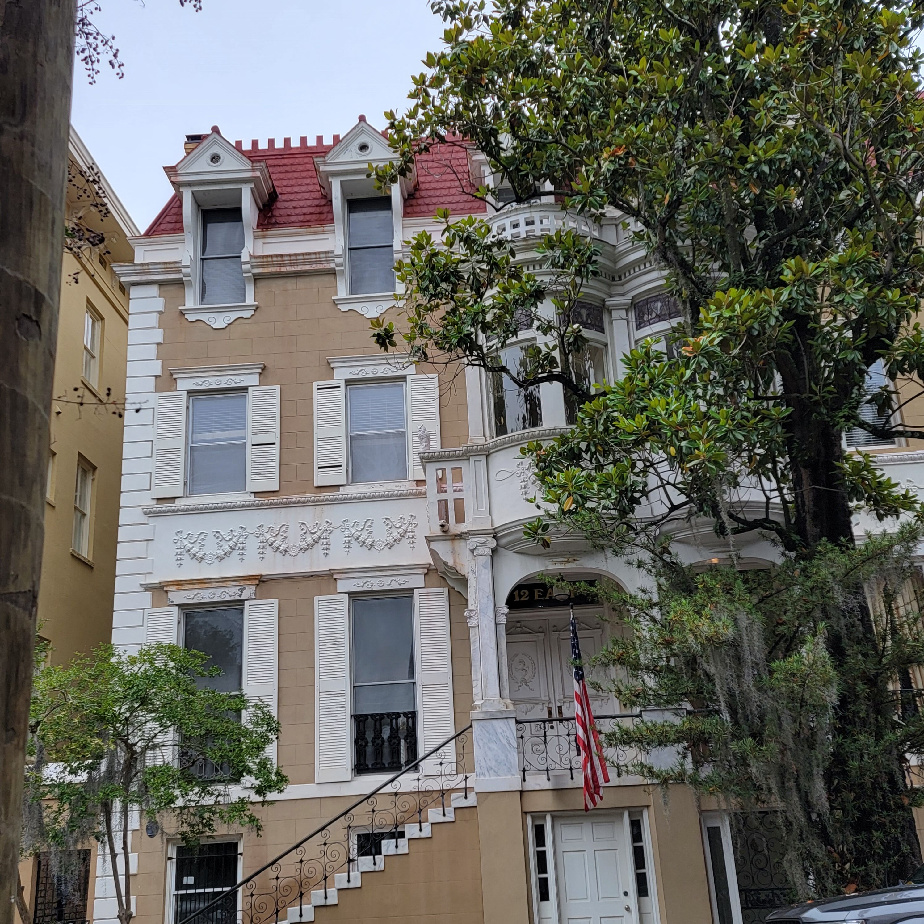 Savannah GA architecture - so beautiful