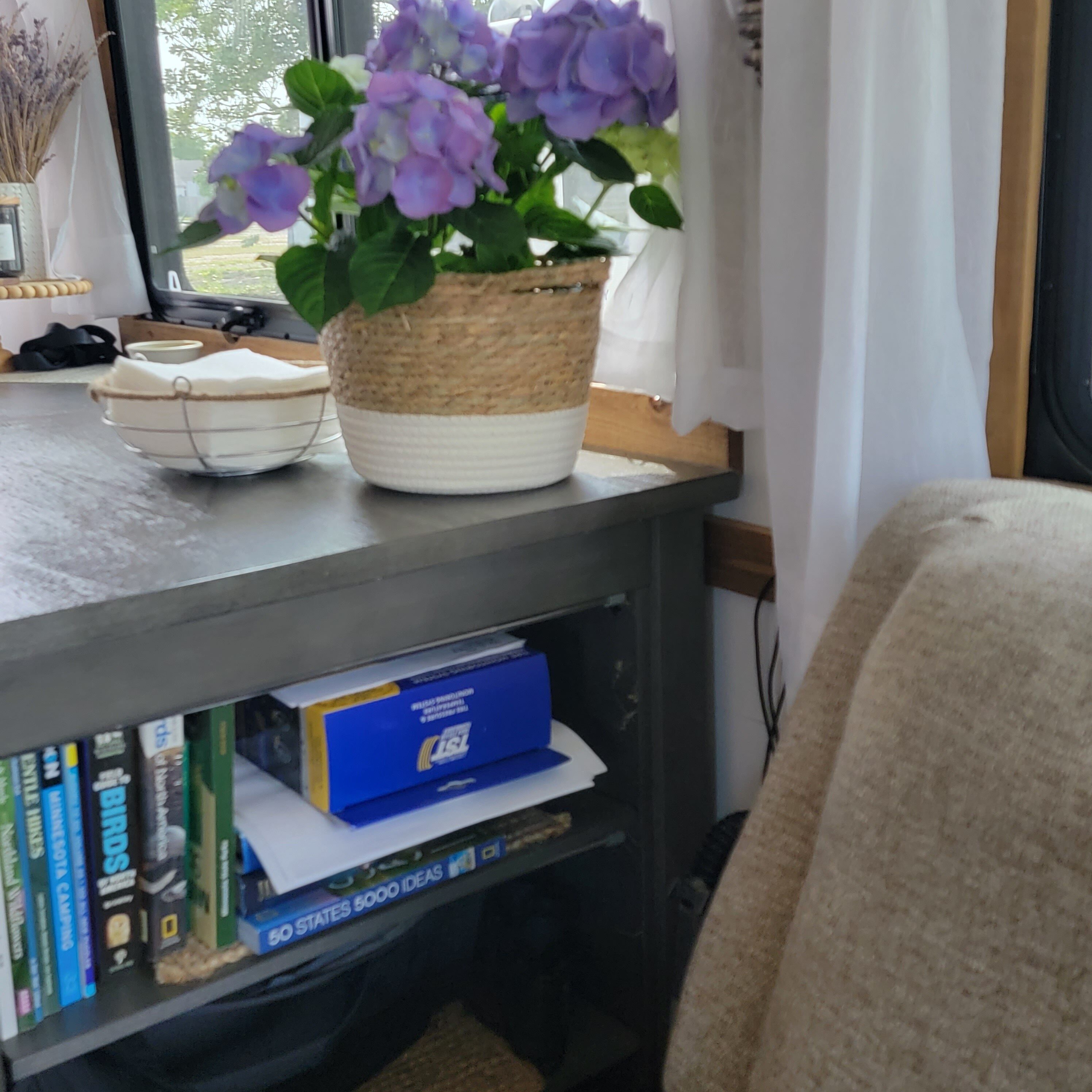 Homer the RV kitchen update with flowers