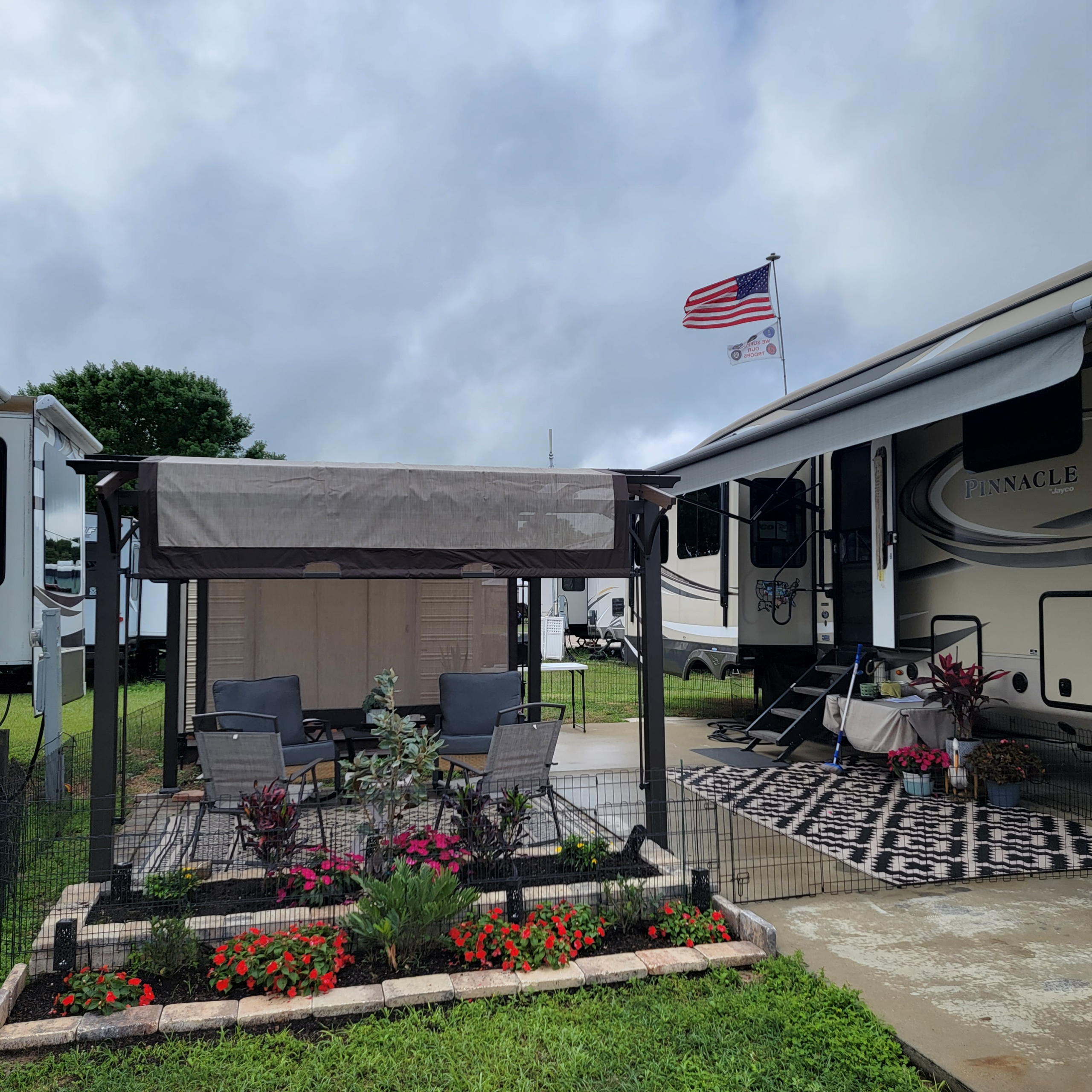 Homer the RV outside setup cover photo